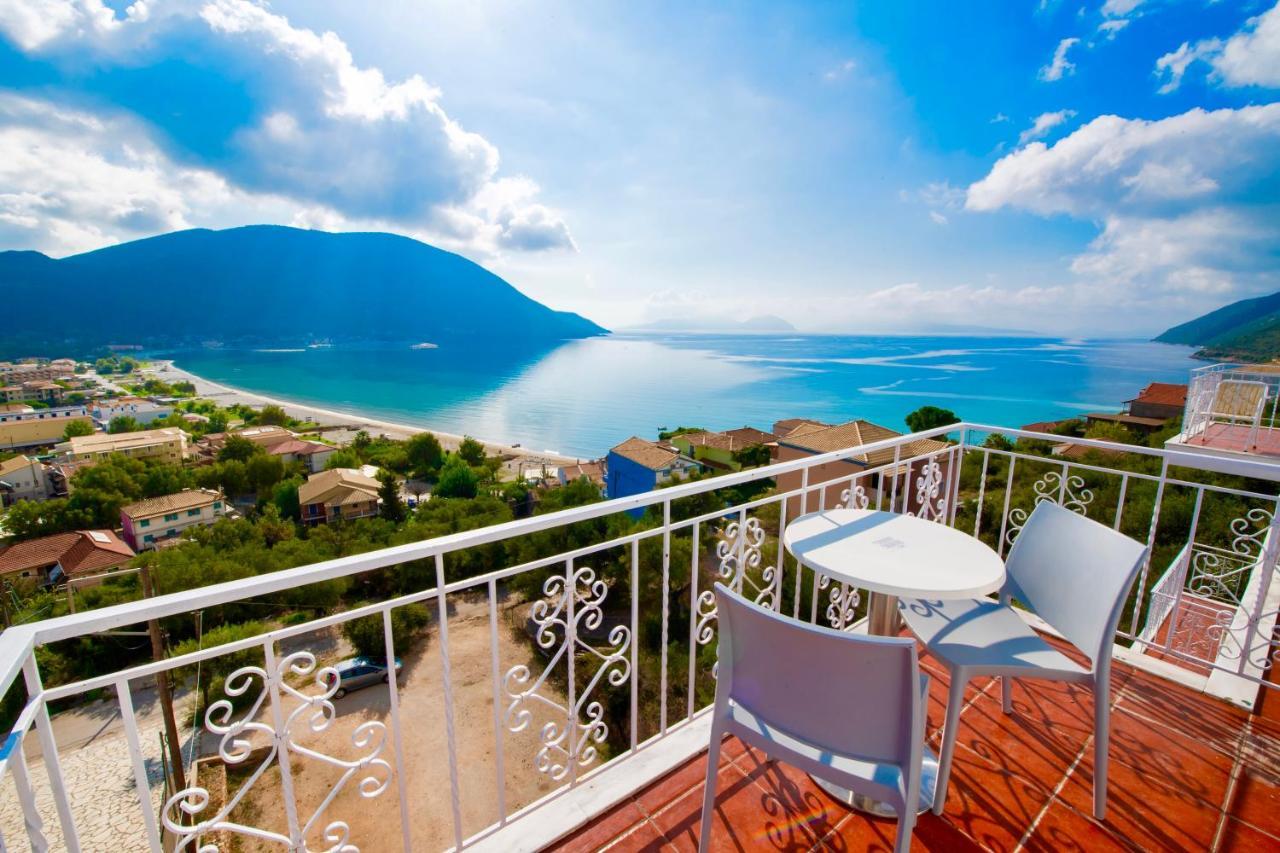 Seaview Rooms Vasiliki Rum bild
