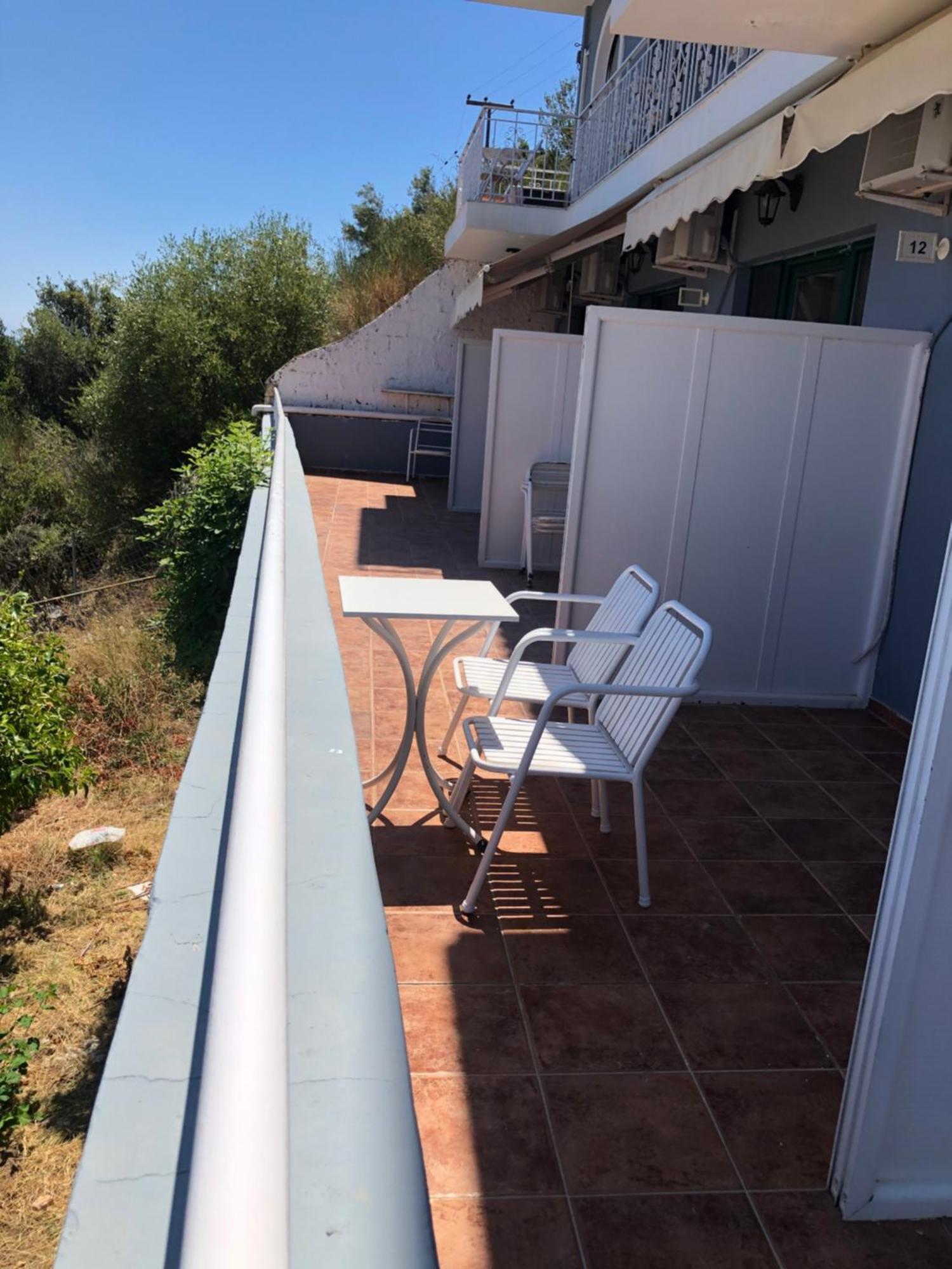 Seaview Rooms Vasiliki Rum bild